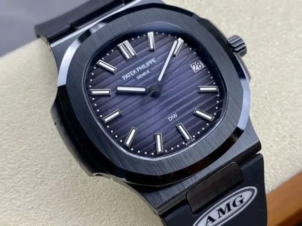 Replica Patek Philippe Nautilus Black Dial 5711 40MM Watch