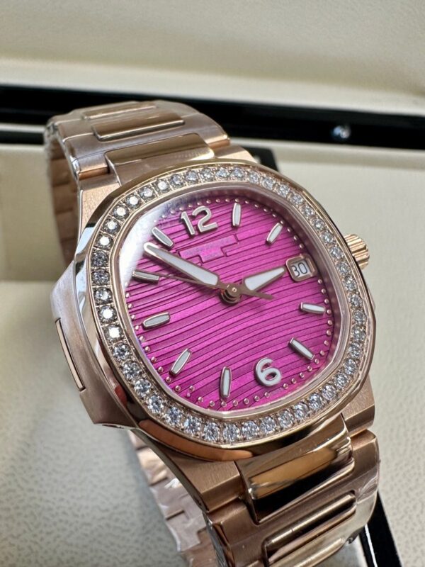 Replica Patek Philippe Nautilus 7010 1R 013 Purple Dial 32mm