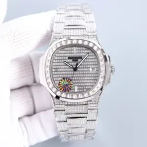 Replica Patek Philippe Nautilus Diamond 5711 40mm & 35mm Replica Watch - Image 2