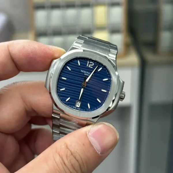 Replica Patek Philippe Ladies Nautilus Blue Dial and Grey Dial 7118 1A 001 35.2mm