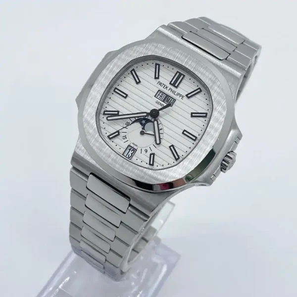 Replica Patek Philippe Nautilus Annual Calendar White Dial 5726 1A 010