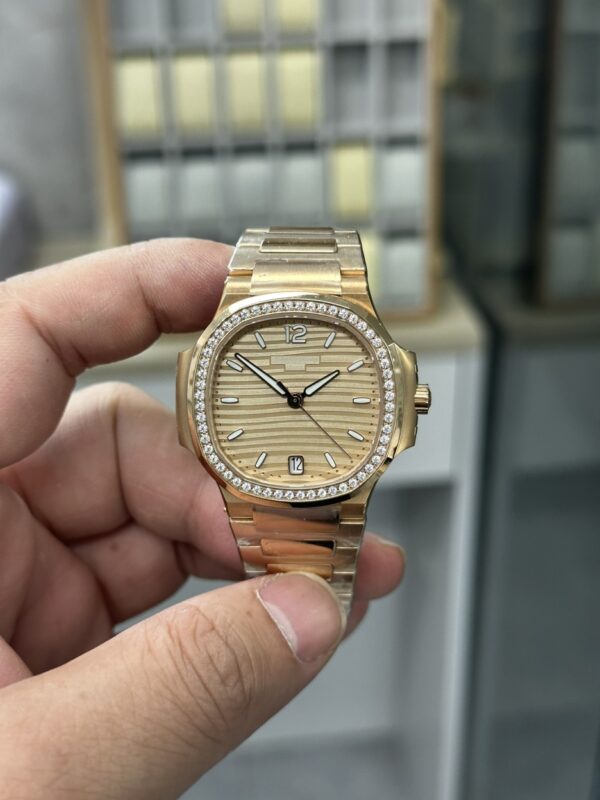 Replica Patek Philippe Ladies Nautilus Golden Dial Rose Gold 7118 1200R 010