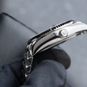 Superclone Rolex Sky-Dweller 42 mm Bright black Dial 336934 Jubilee - Image 9
