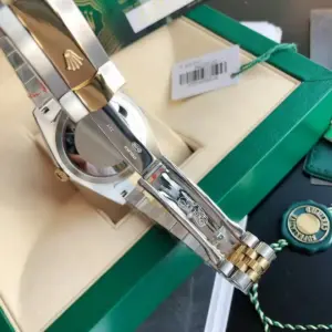 Replica Rolex Datejust 41 Steel and Everose Gold Wimbledon Dial Oster Band m126331 0015 - Image 3
