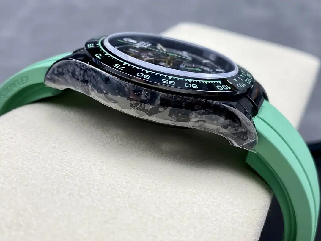 Replica Rolex Daytona PVD Ceramic Bezel GET Best Edition Green Rubber Strap - Image 5