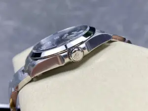 Replica Rolex Air-King Stainless Steel Black Arabic Dial 116900 40mm Mens Watch - Image 4