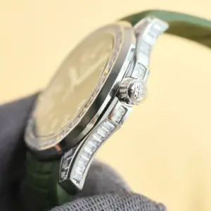 Replica Patek Philippe Aquanaut 5167 300G 010 Black & Green & Brown 40mm - Image 3