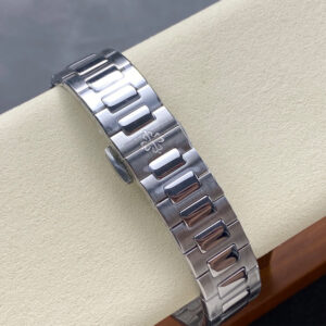 Replica Patek Philippe Ladies Nautilus Stainless Steel 7118 1A 010 - Image 4