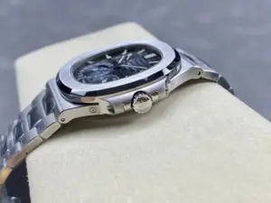 Replica Patek Philippe Nautilus 5712 1A 001 40mm Mens Watch - Image 3