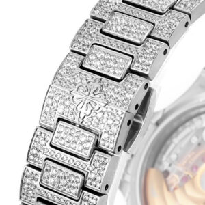 Replica Patek Philippe Nautilus Diamond 5711 40mm & 35mm Replica Watch - Image 4