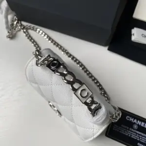 Replica Chanel Clutch with Chain Caviar Calfskin & Silver Black - Image 9