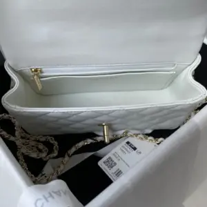 Replica Chanel Mini Flap Bag With Top Handle Lambskin Gold-Tone Metal - Image 5