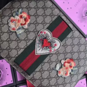 Replica Embroidered GG Supreme Women Pouch Flower and Heart - Image 2