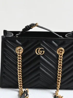 Gucci-779727-GG-mARMONT-Small-Tote-Black-Matelasse-Chevron-Leather_3