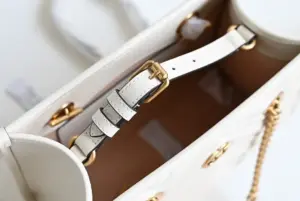Gucci-779727-GG-mARMONT-Small-Tote-White-Matelasse-Chevron-Leather_3