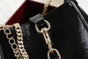 Replica Gucci JACKIE 1961 Notte Mini Bag Black Patent Leather - Image 4