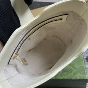 Replica Gucci Mini-Schultertasche Im Bucket Bag Stil White - Image 3