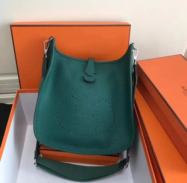 Replica Hermes 28cm Evelyne Leather Bag