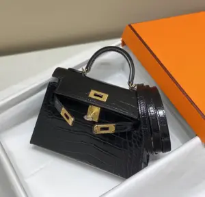 Hermes-Mini-Kelly-19cm-Black-with-Gold-Crocodile_4