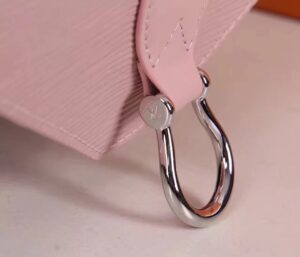 Replica Louis Vuitton Saint Michel Magnetic Flap Shoulder Bag Pink - Image 4