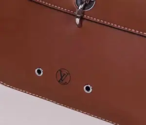 Replica Louis Vuitton Chain it Bag Pistache - Image 6