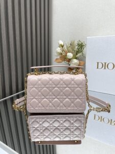Mini-Dior-Jolie-Top-Handle-Bag-Pink-Cannage-Calfskin_1