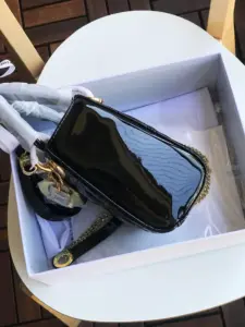 Replica-Mini-Lady-Dior-bag-with-Chain-in-Black-Patent-Cannage-Calfskin-Gold-Tone-Metal_3