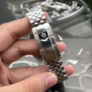 Superclone Rolex GMT-Master II 40mm 126710BLRO "Pepsi" Jubilee - Image 3