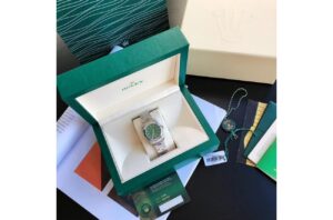 Rolex Oyster Perpetual 31/41mm SS/SS Green/Stk - Image 3