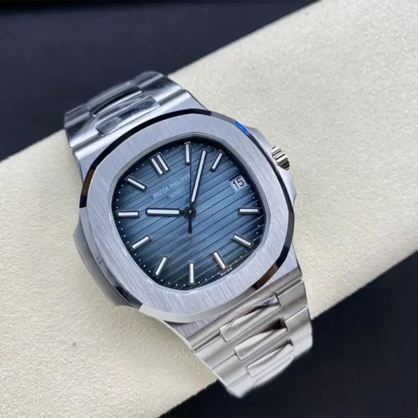 Replica Replica Patek Philippe Nautilus 5711 1A Blue Dial 40mm Mens Watch