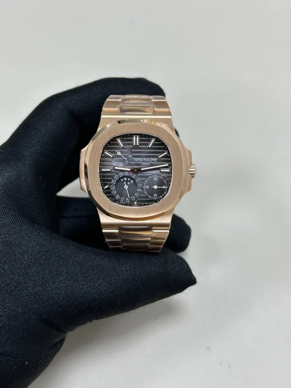 Replica Patek Philippe Nautilus 5712 1R 001 40mm Mens Watch