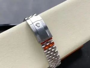 Replica Rolex Datejust 126234 Fluted Bezel Blue Fluted Motif Dial 36MM Unisex Replica Watch - Image 7