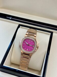 Replica Patek Philippe Nautilus 7010 1R 013 Purple Dial 32mm - Image 2