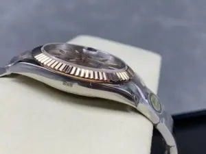 Replica Rolex Datejust 41mm Two Tone Rose Gold Sundust Index Dial 126331 0009 - Image 5