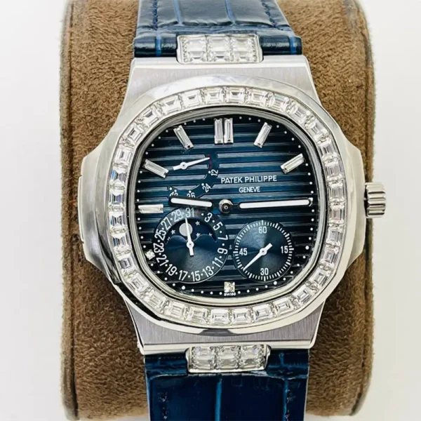 Replica Patek Philippe Nautilus Moon Phases Black 5724G 001 40mm