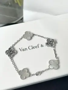 Replica Vintage Alhambra long bracelet 5 motifs Shell Silver - Image 5