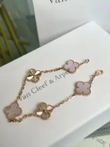 Replica Vintage Alhambra bracelet 5 motifs Pink Natural Fritillaria - Image 3