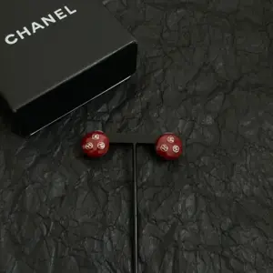 Replica Chanel earrings 3 patterns Circular red - Image 3