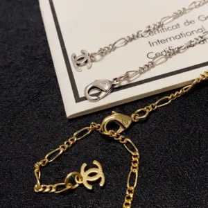 Replica Chanel necklace Fashion Chain CC Shape Pendant Gold Silver - Image 5