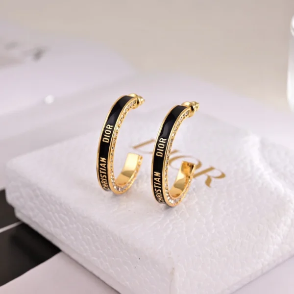 Replica Dior New letter earrings with metallic texture Full drilling on the side