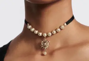 Replica Dior Toile de Jouy Soleil necklace Sunflower pendant with natural pearls - Image 2