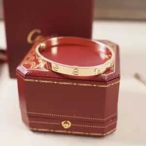 Replica Cartier Love Bracelet For Men and Women Pink Gold Zero Diamond Wide version - Image 2