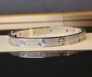 Replica Cartier main diamond ten diamond wide version of the star bracelet Silver - Image 5