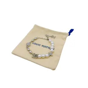 Replica LOUIS VUITTON Pearls Fusion Pearl Bracelet 19-26cm - Image 4