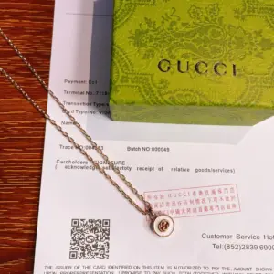 Replica Gucci Interlocking Collection 18K Gold Diamond Necklace Rose Gold - Image 3