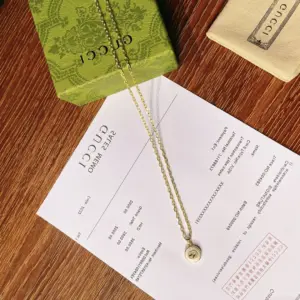 Replica Gucci Interlocking Collection 18K Gold Diamond Necklace Gold - Image 8
